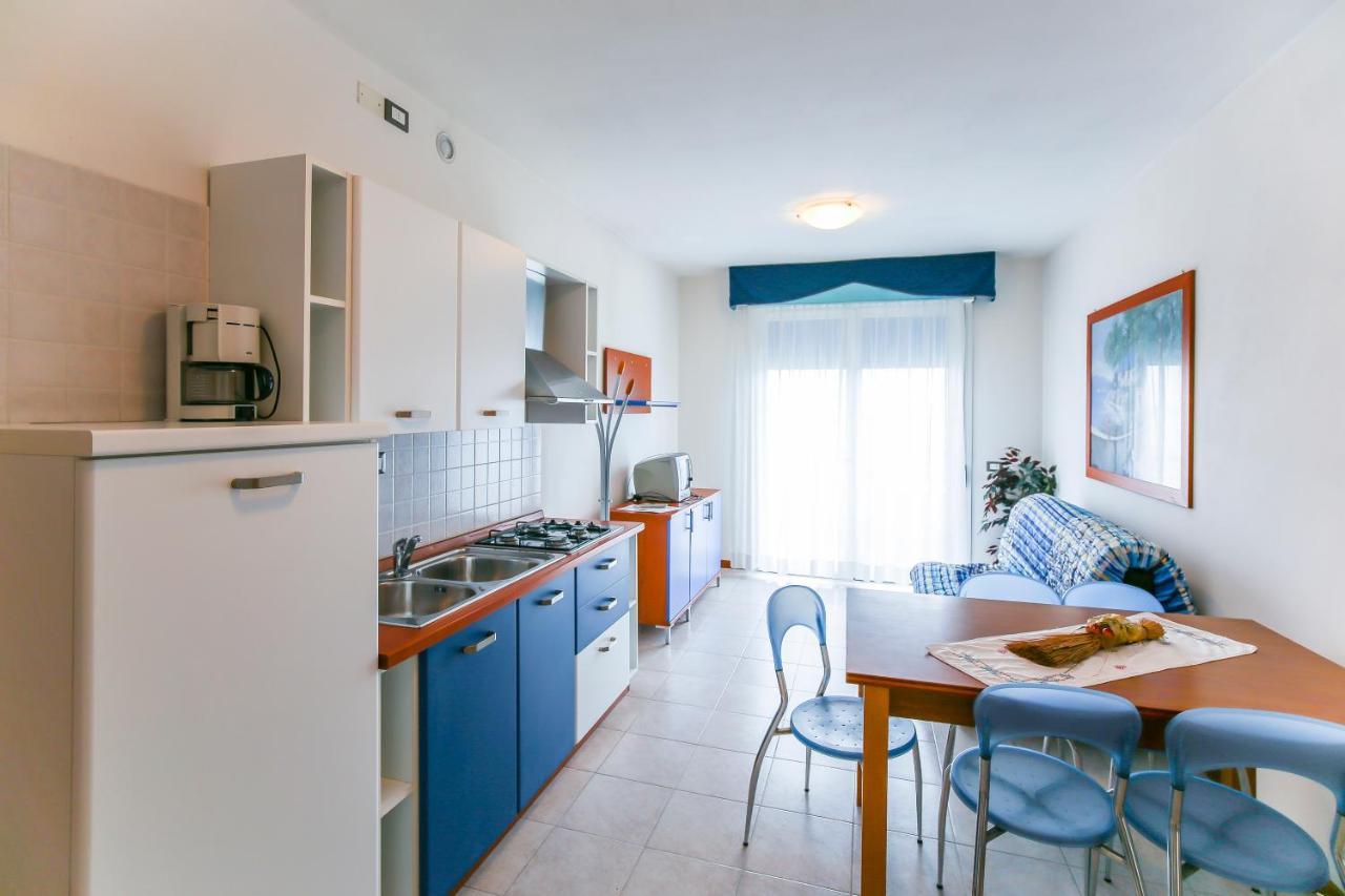 Altanea Residences Con Piscina Caorle Exterior foto